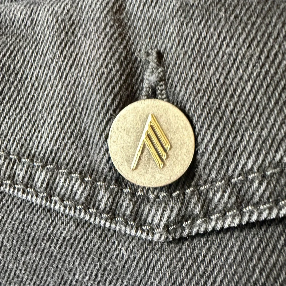 NWOT The Attico Essie Low Rise Tapered Cargo Jeans Black Denim 25 XS - Picture 9 of 14